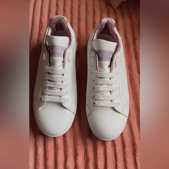 Dolce & Gabbana Shoes - Dolce & Gabbana Nappe Leather Sneakers
Size 38 /7.5